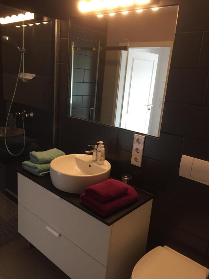 Familienfreundliche Ferienwohnung am See Sömmerda Exterior foto