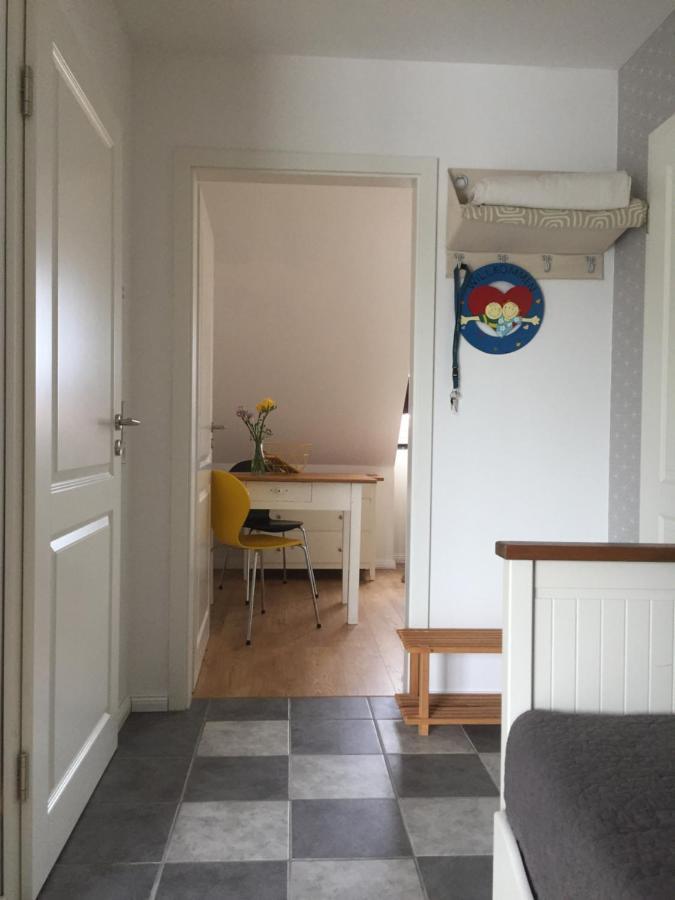 Familienfreundliche Ferienwohnung am See Sömmerda Exterior foto
