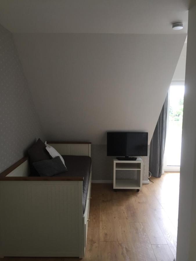 Familienfreundliche Ferienwohnung am See Sömmerda Exterior foto