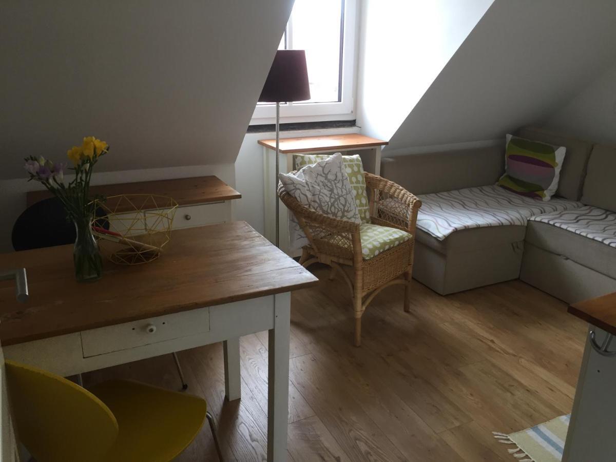 Familienfreundliche Ferienwohnung am See Sömmerda Exterior foto